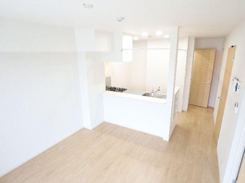  近鉄難波線・奈良線/菖蒲池駅 徒歩26分 1階 築4年