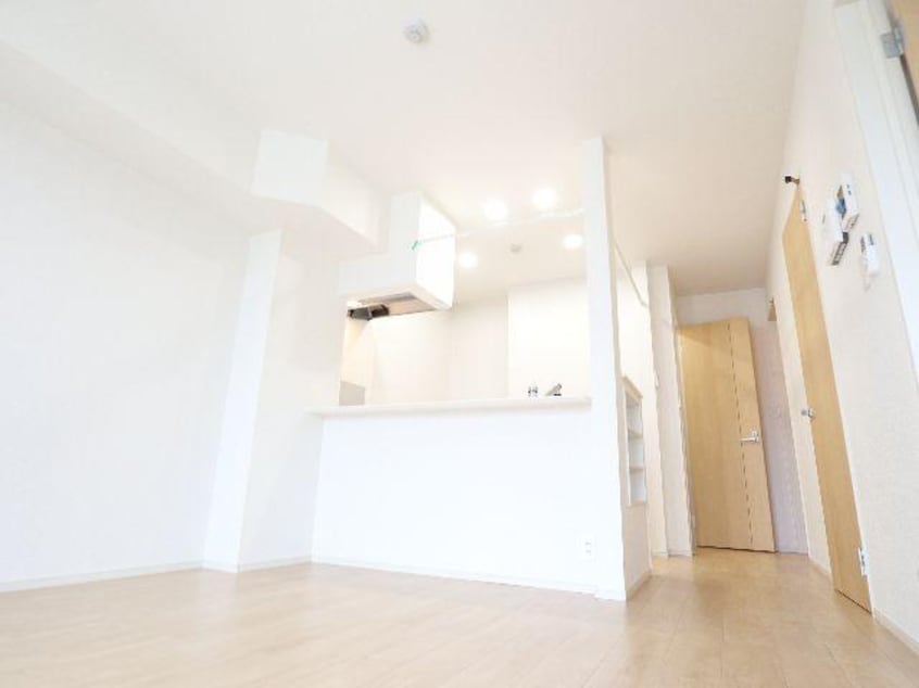  近鉄難波線・奈良線/菖蒲池駅 徒歩26分 1階 築4年