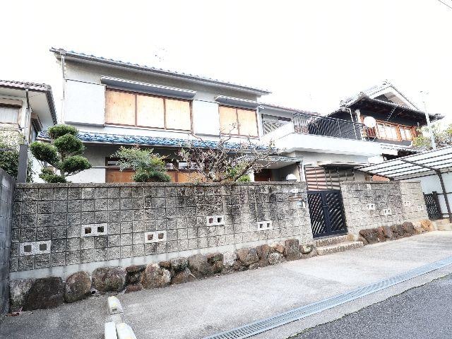  近鉄難波線・奈良線/大和西大寺駅 徒歩7分 1-2階 築54年