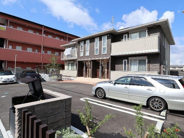  近鉄橿原線/尼ケ辻駅 徒歩19分 1階 築4年