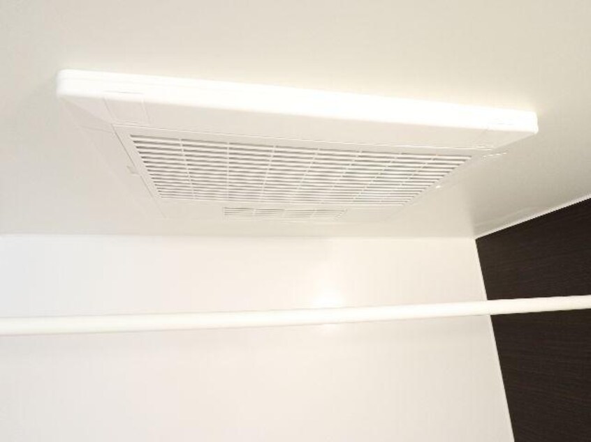  近鉄橿原線/尼ケ辻駅 徒歩19分 3階 築3年