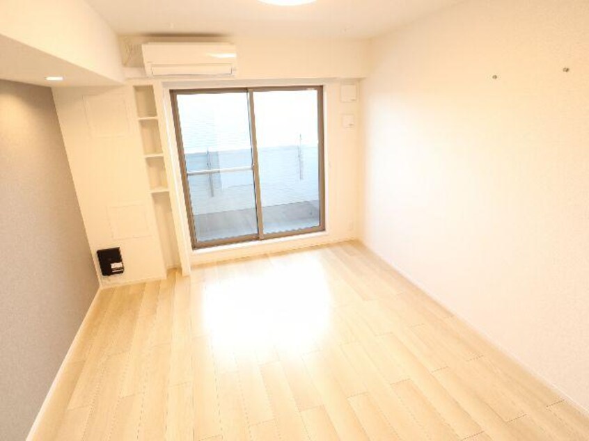  近鉄橿原線/尼ケ辻駅 徒歩19分 3階 築3年