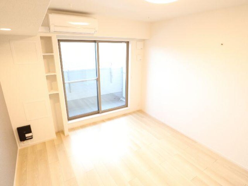  近鉄橿原線/尼ケ辻駅 徒歩19分 3階 築3年