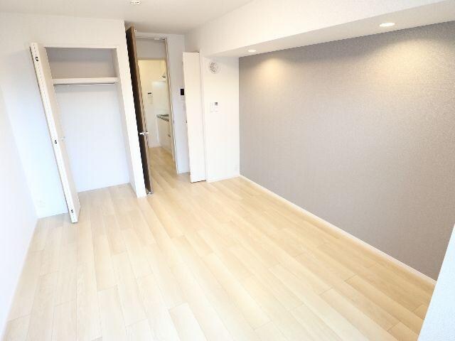  近鉄橿原線/尼ケ辻駅 徒歩19分 3階 築3年