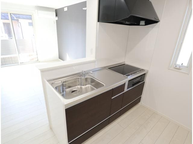  近鉄難波線・奈良線/大和西大寺駅 徒歩15分 1階 築2年