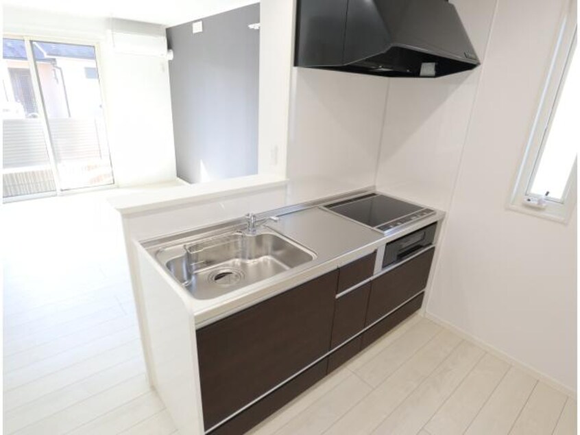  近鉄難波線・奈良線/大和西大寺駅 徒歩15分 1階 築2年