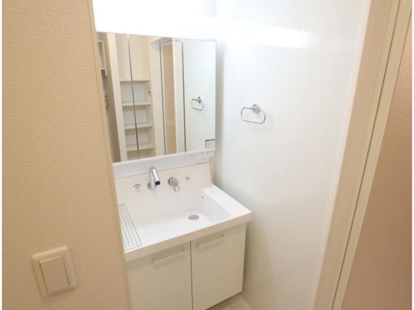  近鉄難波線・奈良線/大和西大寺駅 徒歩12分 2階 築2年