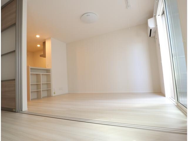  近鉄難波線・奈良線/大和西大寺駅 徒歩12分 2階 築2年