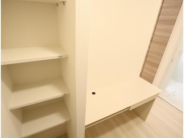  近鉄難波線・奈良線/大和西大寺駅 徒歩12分 2階 築2年