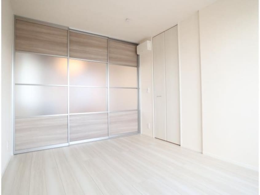  近鉄橿原線/尼ケ辻駅 徒歩20分 2階 築2年