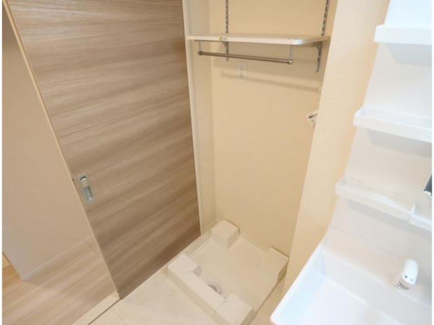  近鉄橿原線/尼ケ辻駅 徒歩20分 2階 築2年