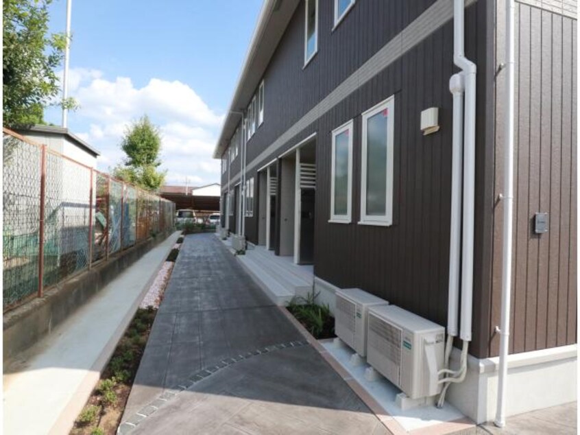  近鉄橿原線/尼ケ辻駅 徒歩10分 2階 築2年