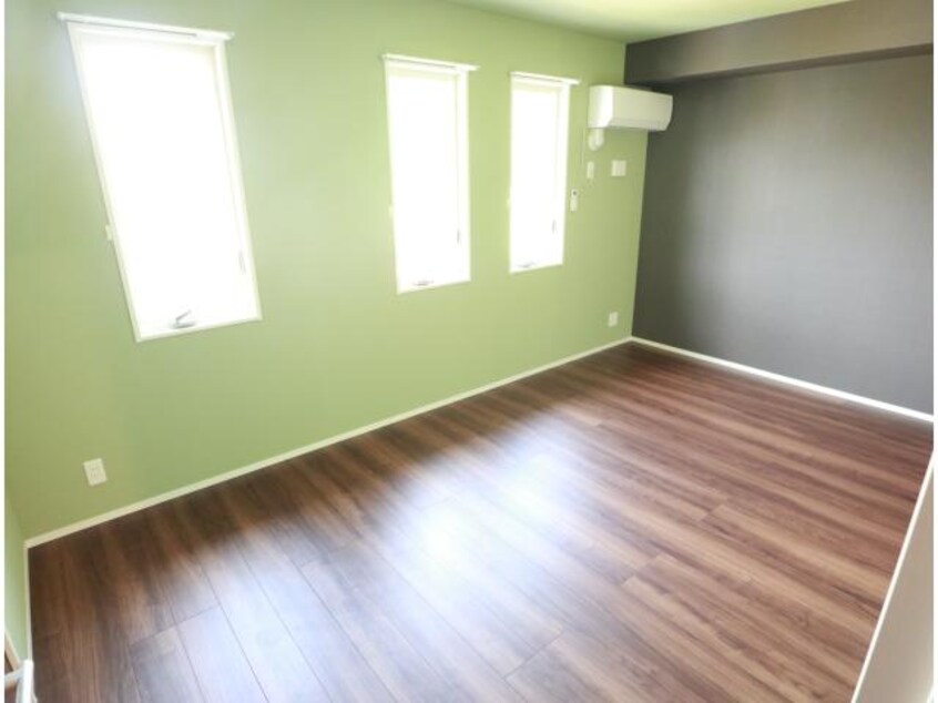  近鉄橿原線/尼ケ辻駅 徒歩10分 2階 築2年