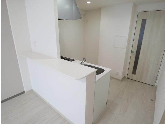  近鉄難波線・奈良線/大和西大寺駅 徒歩5分 6階 築1年