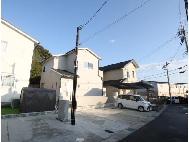  近鉄京都線/大和西大寺駅 徒歩21分 1-2階 築1年