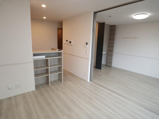  近鉄難波線・奈良線/大和西大寺駅 徒歩16分 1階 築1年