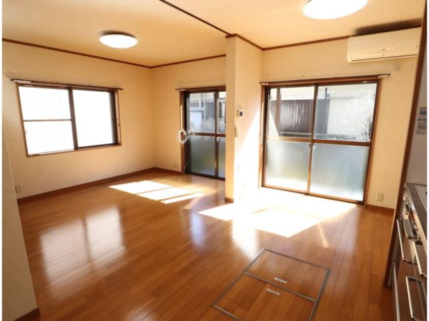  近鉄難波線・奈良線/大和西大寺駅 徒歩14分 1-2階 築37年