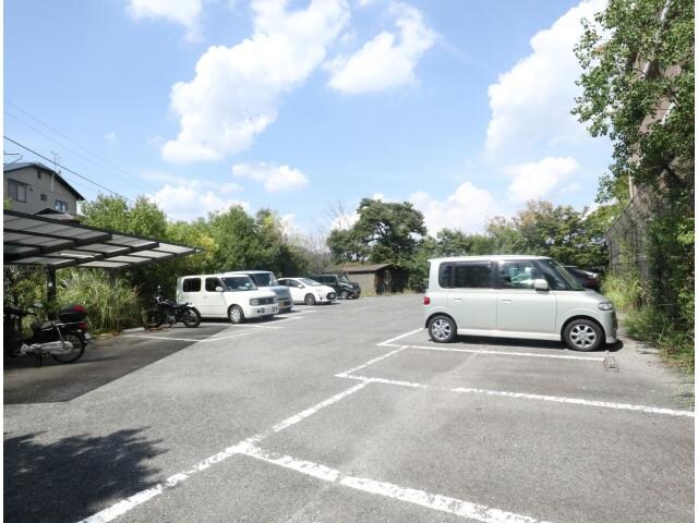  近鉄京都線/木津川台駅 徒歩7分 4階 築29年