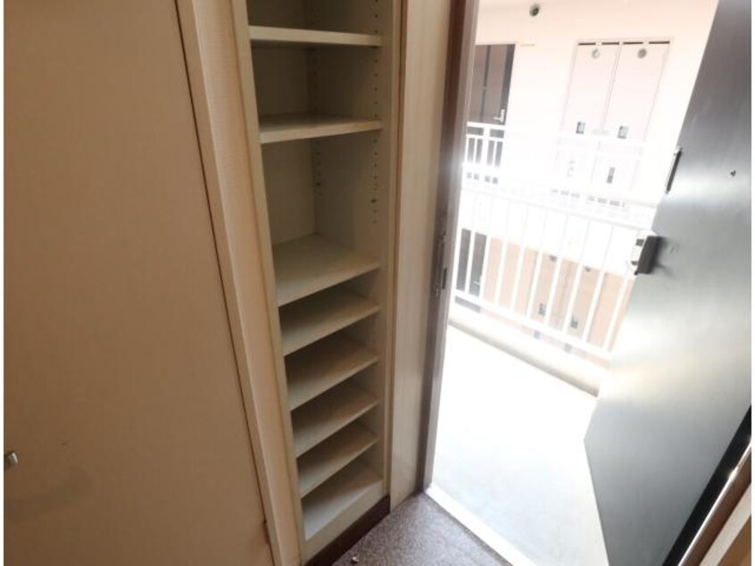  近鉄京都線/木津川台駅 徒歩7分 4階 築29年