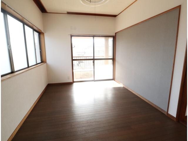  近鉄橿原線/西ノ京駅 徒歩16分 1-2階 築38年