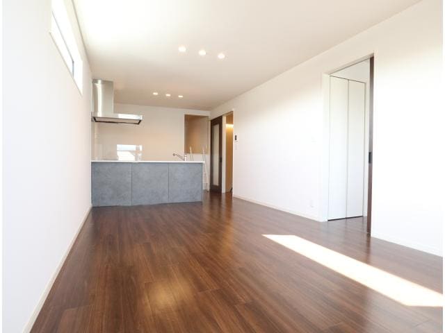  近鉄難波線・奈良線/大和西大寺駅 徒歩23分 2階 1年未満