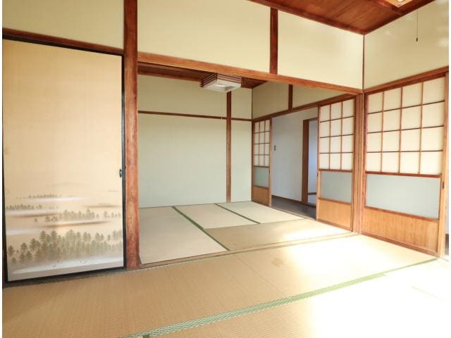  近鉄橿原線/尼ケ辻駅 徒歩2分 1階 築64年