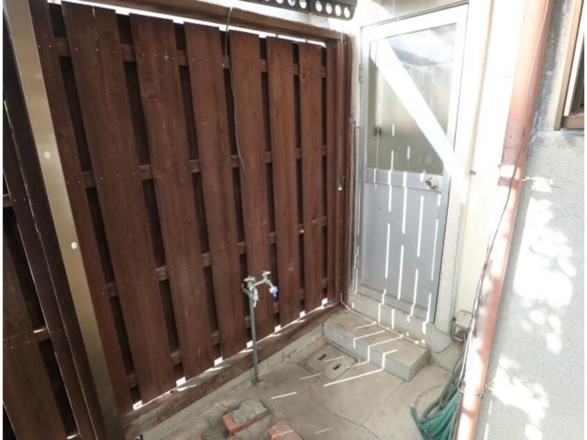  近鉄橿原線/尼ケ辻駅 徒歩2分 1階 築64年