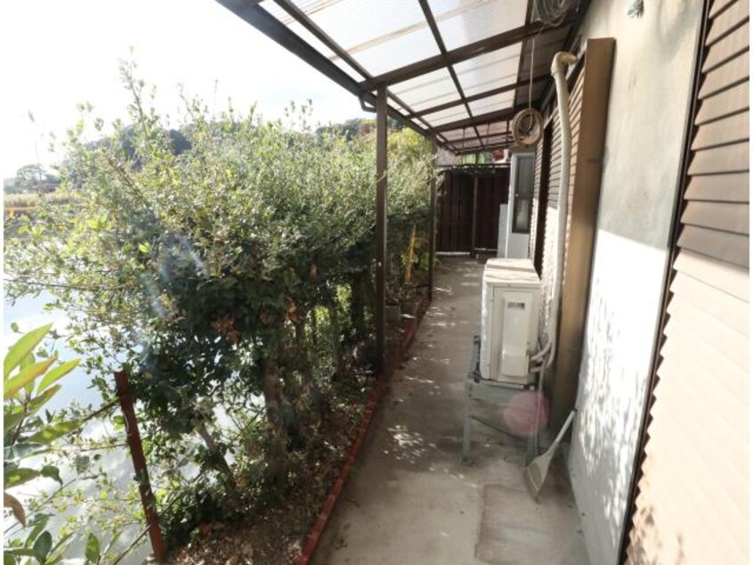  近鉄橿原線/尼ケ辻駅 徒歩2分 1階 築64年