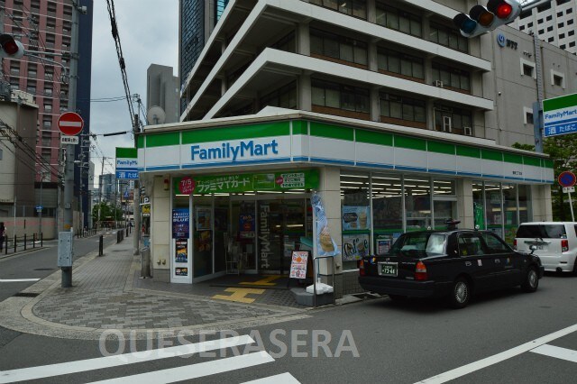 ファミリーマート豊崎二丁目店(コンビニ)まで278m※ファミリーマート豊崎二丁目店 ARIBA豊崎