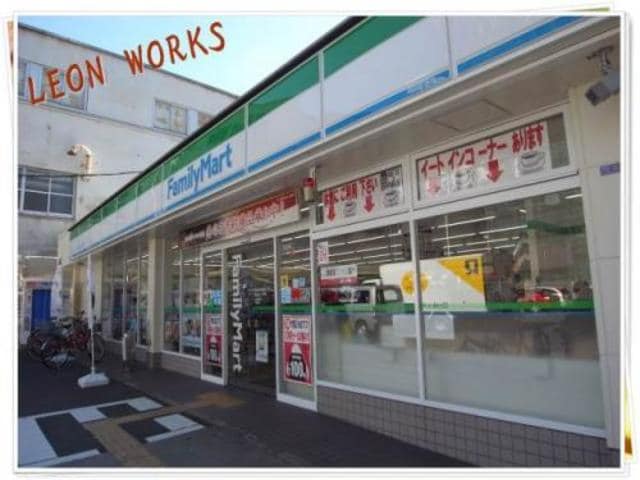 ファミリーマート福島北港通店(コンビニ)まで209m※ファミリーマート福島北港通店 ファーストフィオーレ福島野田Ⅱ