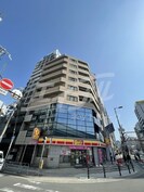 フェスタ天神の外観