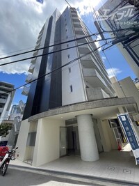 クレグラン北梅田