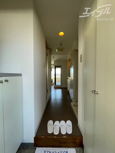 玄関シューズボックスあります。 クレール東天満