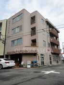 第1カワイハイツの外観
