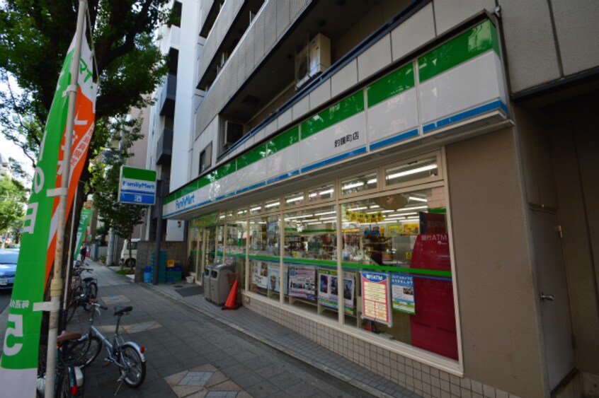 ファミリーマート天満二丁目店(コンビニ)まで231m※ファミリーマート天満二丁目店 プレサンス天満橋アンジェ