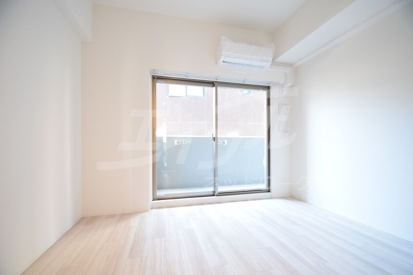  エスリード大阪梅田リュクス