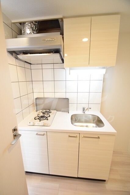  エスリード大阪梅田リュクス