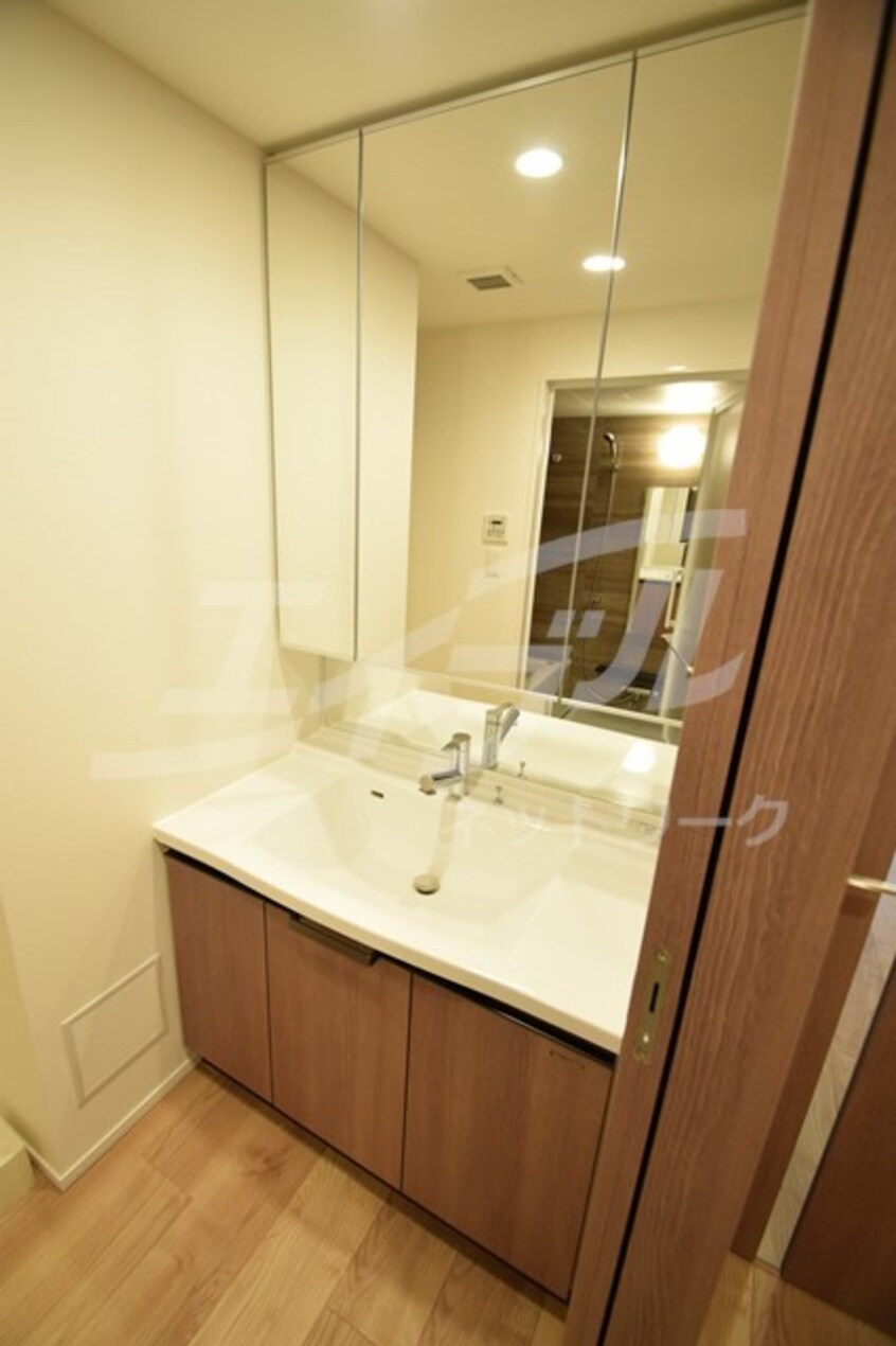  RJR堺筋本町タワー