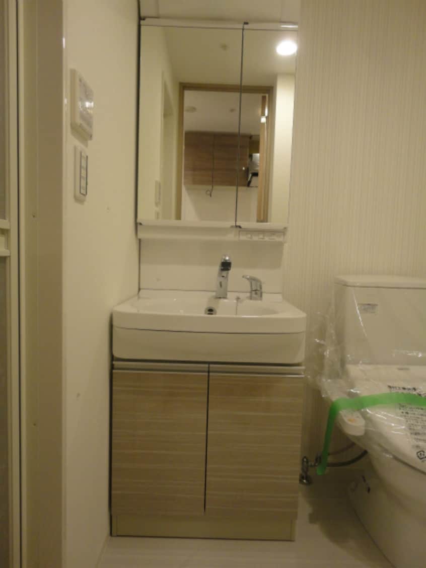  レジュールアッシュ梅田NEX