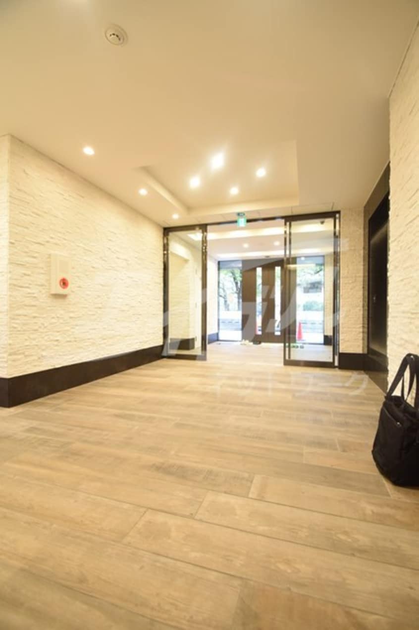  アドバンス西梅田ビオス