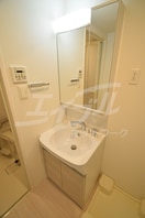  アドバンス西梅田ビオス