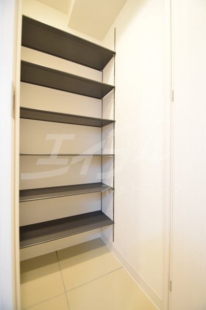  アドバンス西梅田ビオス