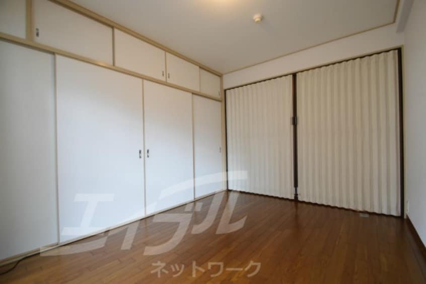  ハイマート南森町