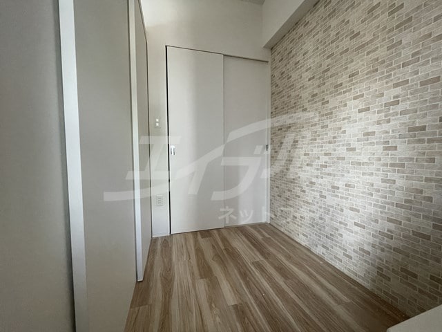  セレニテ福島アリア