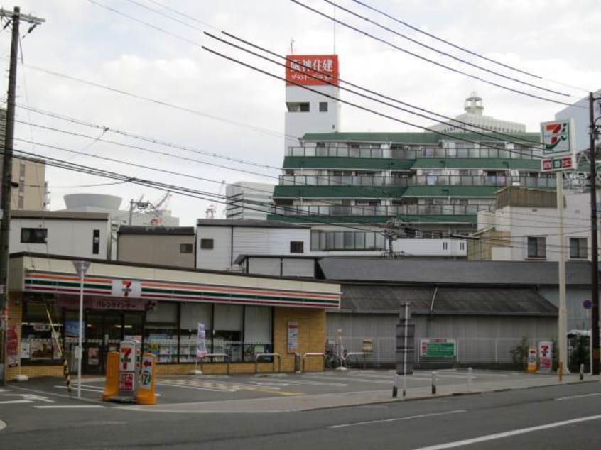 セブンイレブン大阪玉川3丁目店(コンビニ)まで117m※セブンイレブン大阪玉川3丁目店 セレニテ福島アリア