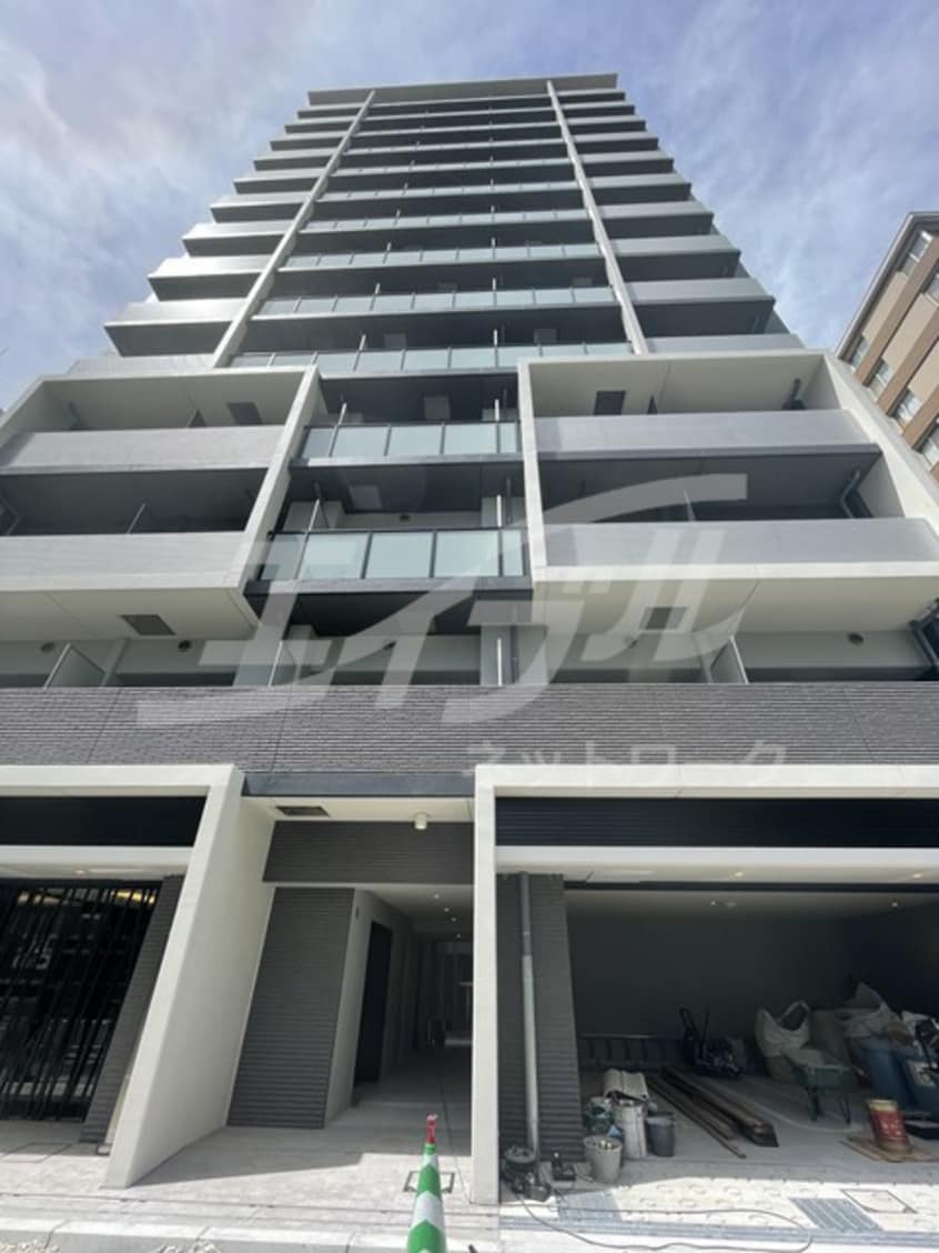  コンフォリア・リヴ南森町Q