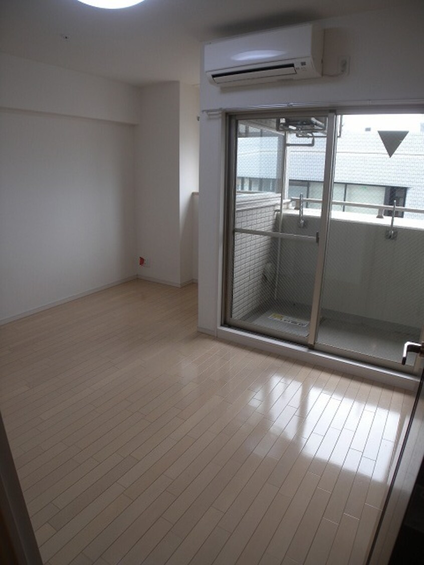  レジディア江戸堀