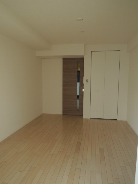  大阪メトロ御堂筋線/本町駅 徒歩7分 8階 築12年