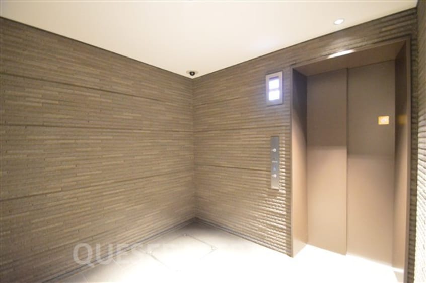  大阪メトロ御堂筋線/本町駅 徒歩7分 8階 築12年