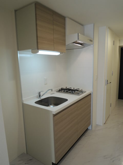  大阪メトロ御堂筋線/本町駅 徒歩7分 8階 築12年